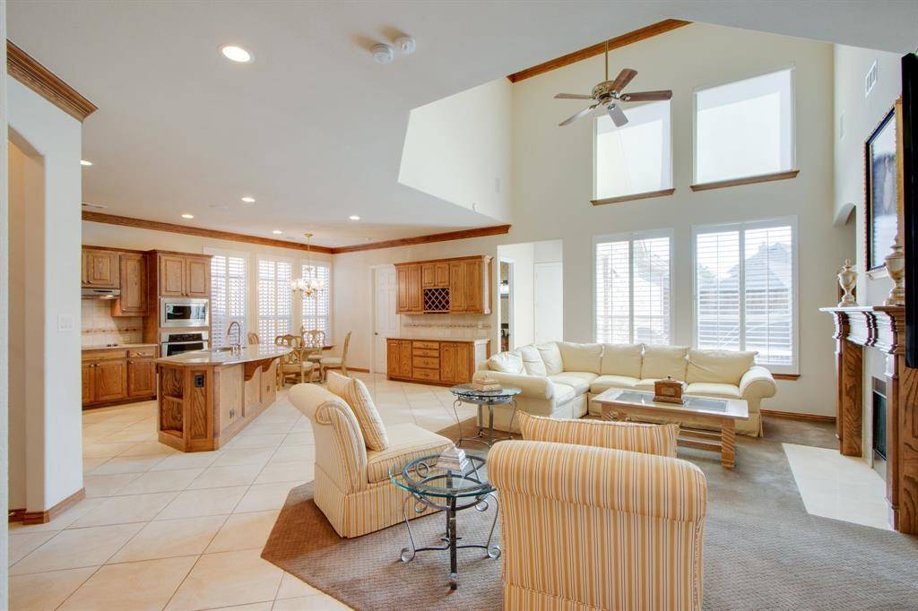 Plano, TX 75024,9304 Leafy Glade Road