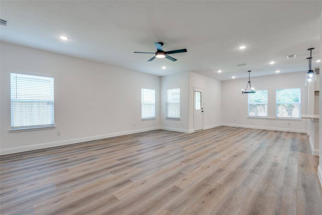 Dallas, TX 75212,3235 Chihuahua Avenue