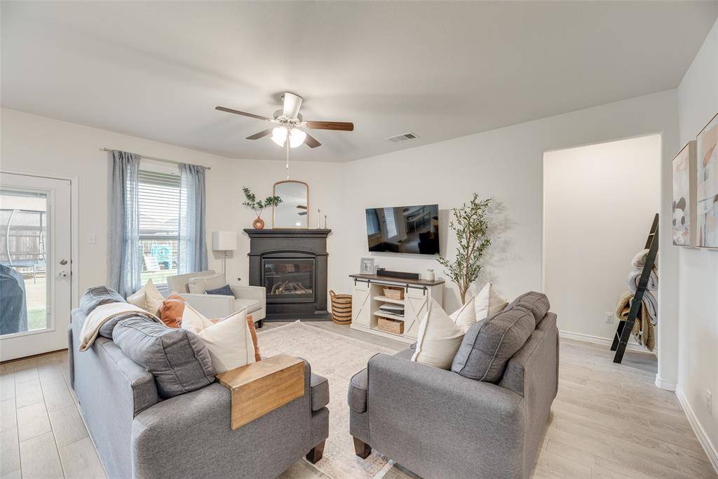 Aubrey, TX 76227,10613 Ponderosa Trail