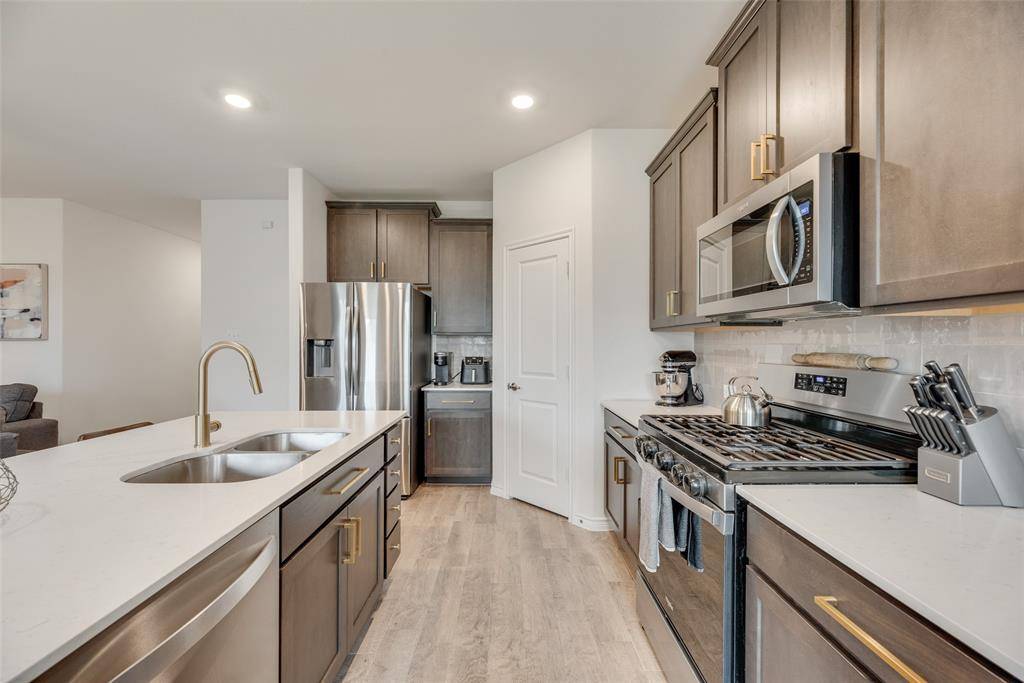 Aubrey, TX 76227,10613 Ponderosa Trail