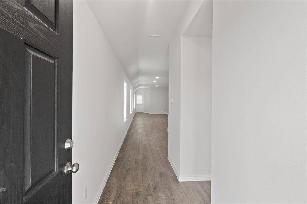 Ennis, TX 75119,1604 Romans Road