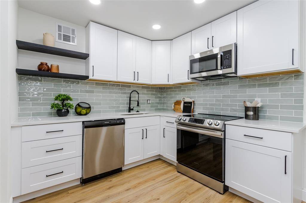 Dallas, TX 75230,5607 Harvest Hill Road #1007