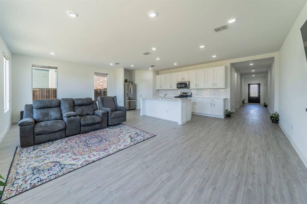 Mckinney, TX 75071,7021 BLACK ASH Lane