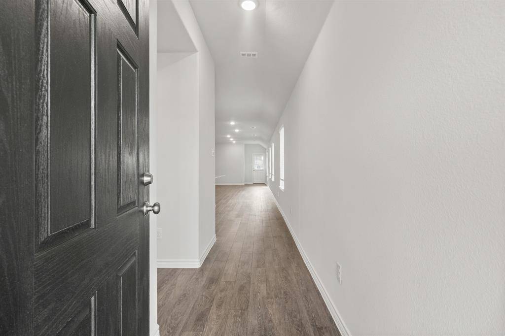 Ennis, TX 75119,1609 Romans Road