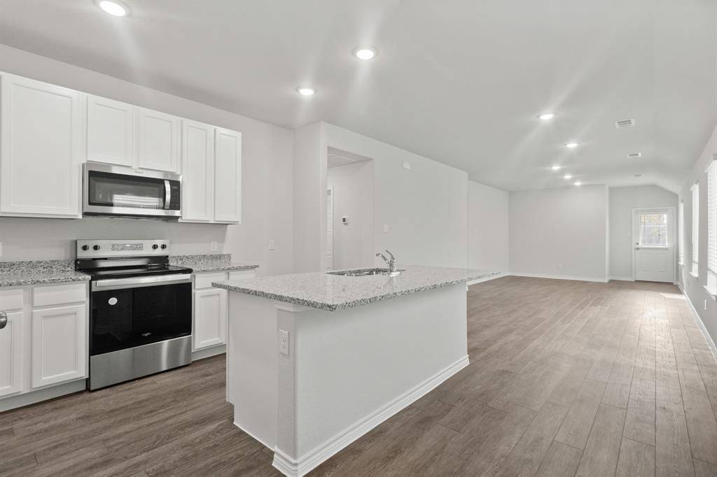 Ennis, TX 75119,1609 Romans Road