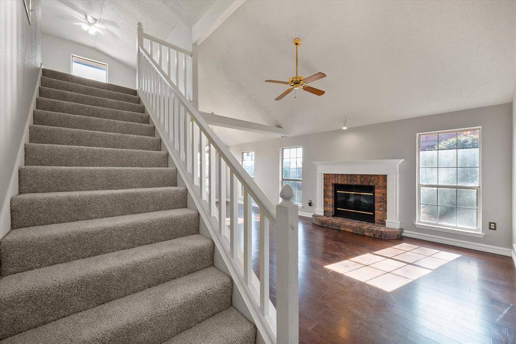 Mansfield, TX 76063,1302 Ivy Creek Drive