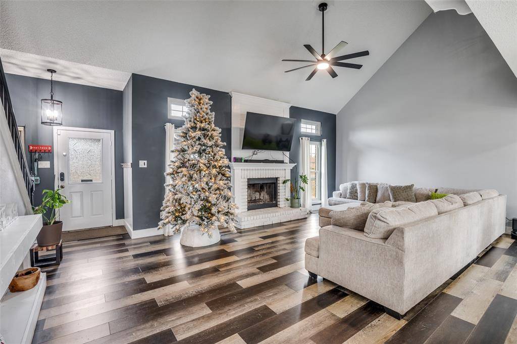 Lancaster, TX 75146,1017 Meadow Creek Drive