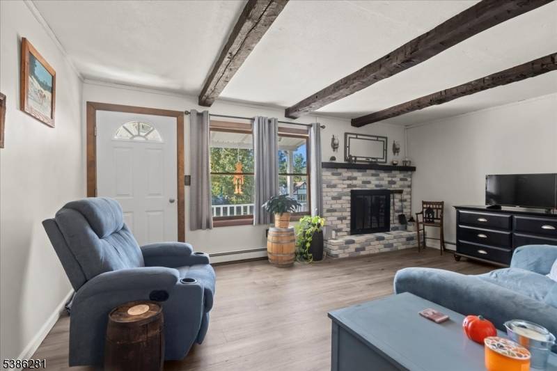 West Milford Twp., NJ 07480,35 Vine Ave