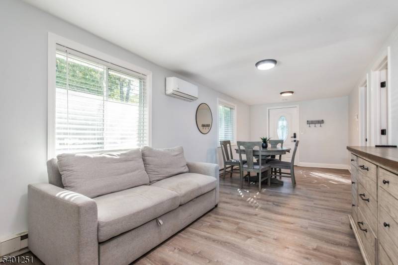 Rockaway Twp., NJ 07866,826 Green Pond Rd