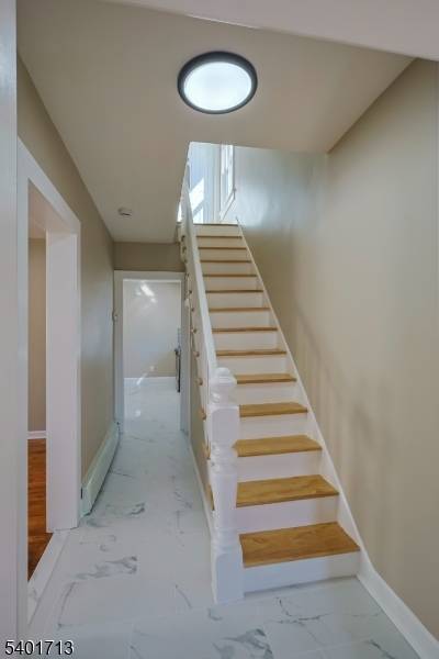 Plainfield City, NJ 07063,325 Manson Pl