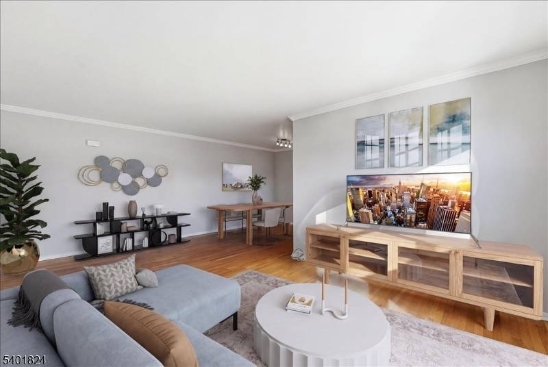 Wayne Twp., NJ 07470,28 Knox Ter #2B