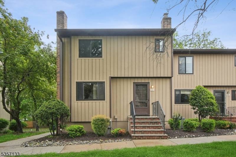 Florham Park Boro, NJ 07932,38 Park St #25H