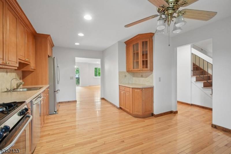 Florham Park Boro, NJ 07932,38 Park St #25H