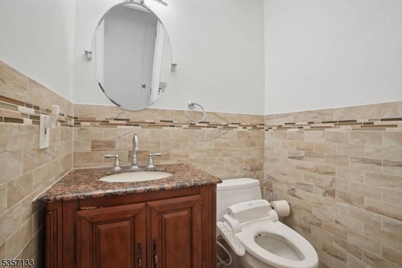 Florham Park Boro, NJ 07932,38 Park St #25H