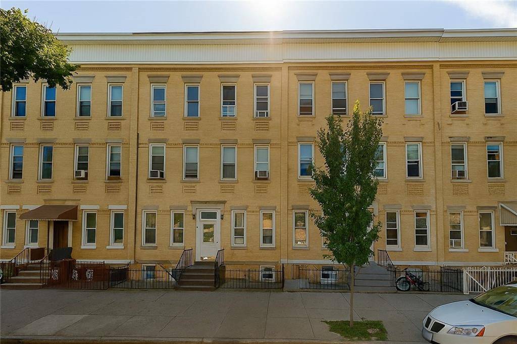 Brooklyn, NY 11209,652 73rd ST