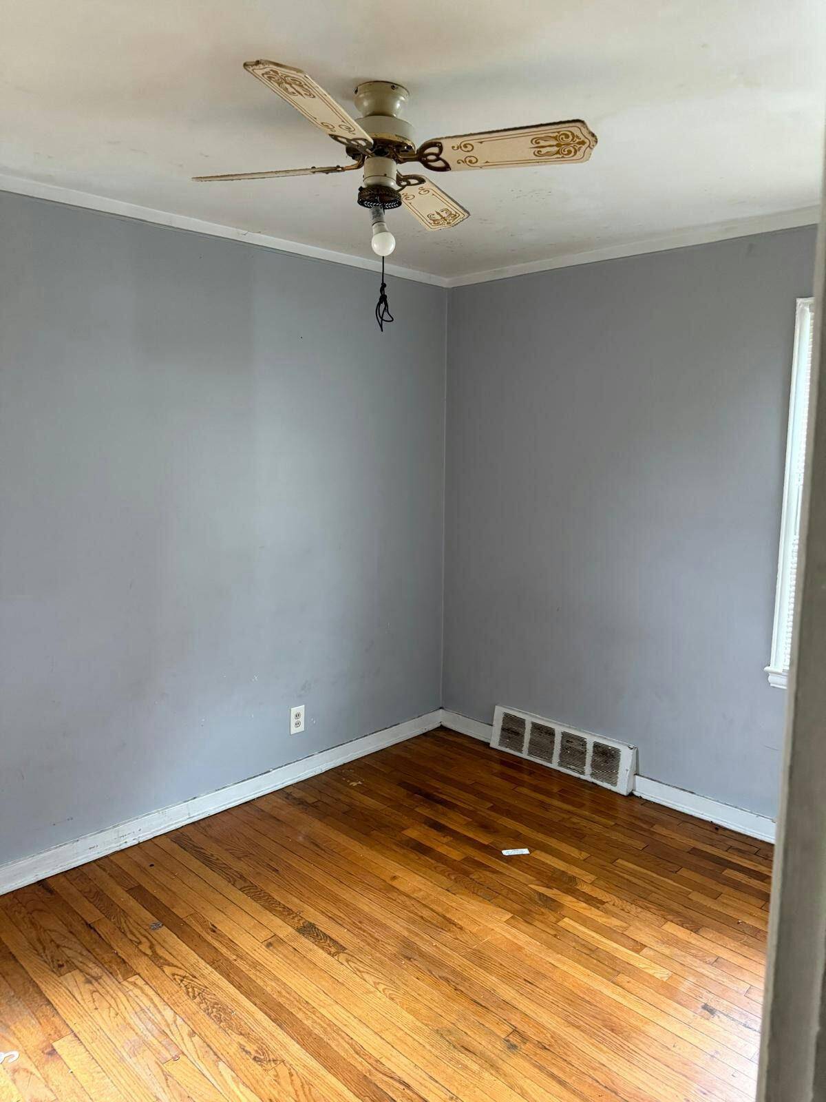 Detroit, MI 48224,18573 Mccormick ST