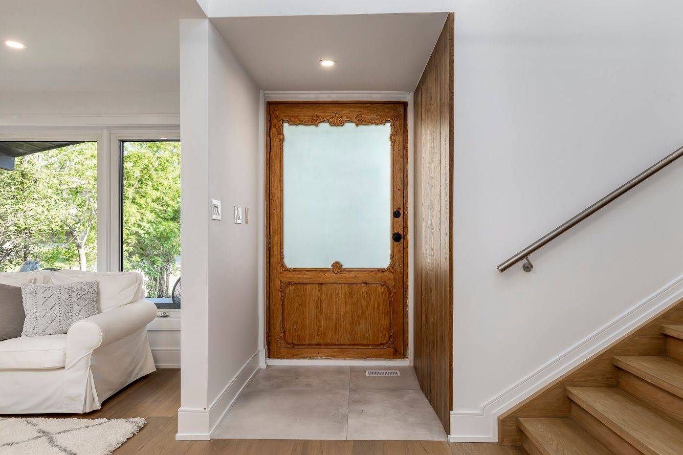 Toronto C06, ON M3H 5P9,90 Garthdale CT