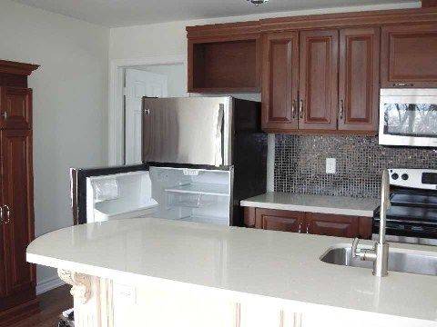 Toronto C06, ON M3H 5P7,59 Garthdale CT #Upper