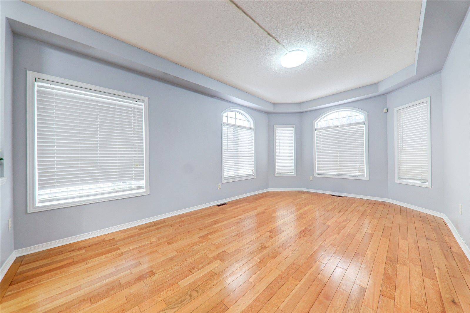 Toronto E11, ON M1B 4L8,221 Hupfield TRL #MAIN