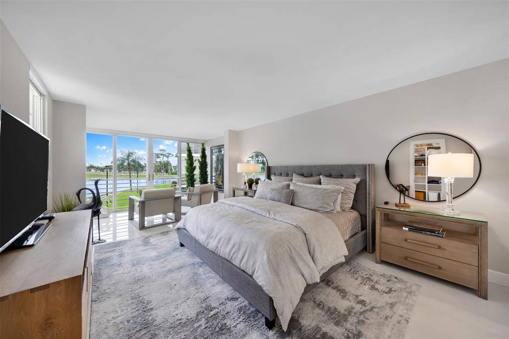 Pompano Beach, FL 33069,3095 N Course Dr #206