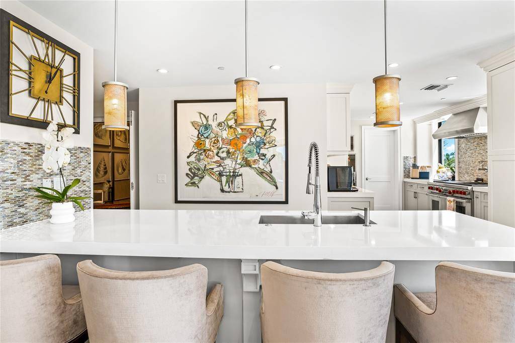 Fort Lauderdale, FL 33316,1532 SE 12th St #PH-1