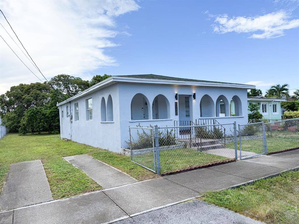 West Park, FL 33023,5431 SW 22nd St