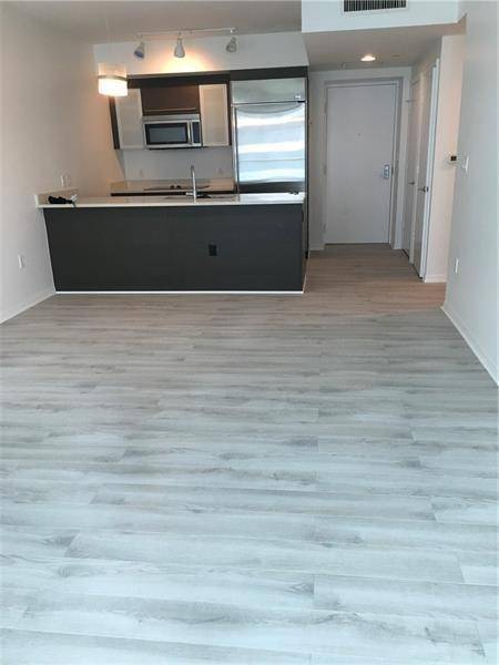 Miami, FL 33131,500 Brickell Ave #2308