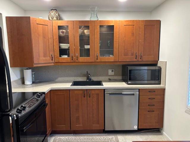 Pompano Beach, FL 33060,134 S Cypress Rd #411