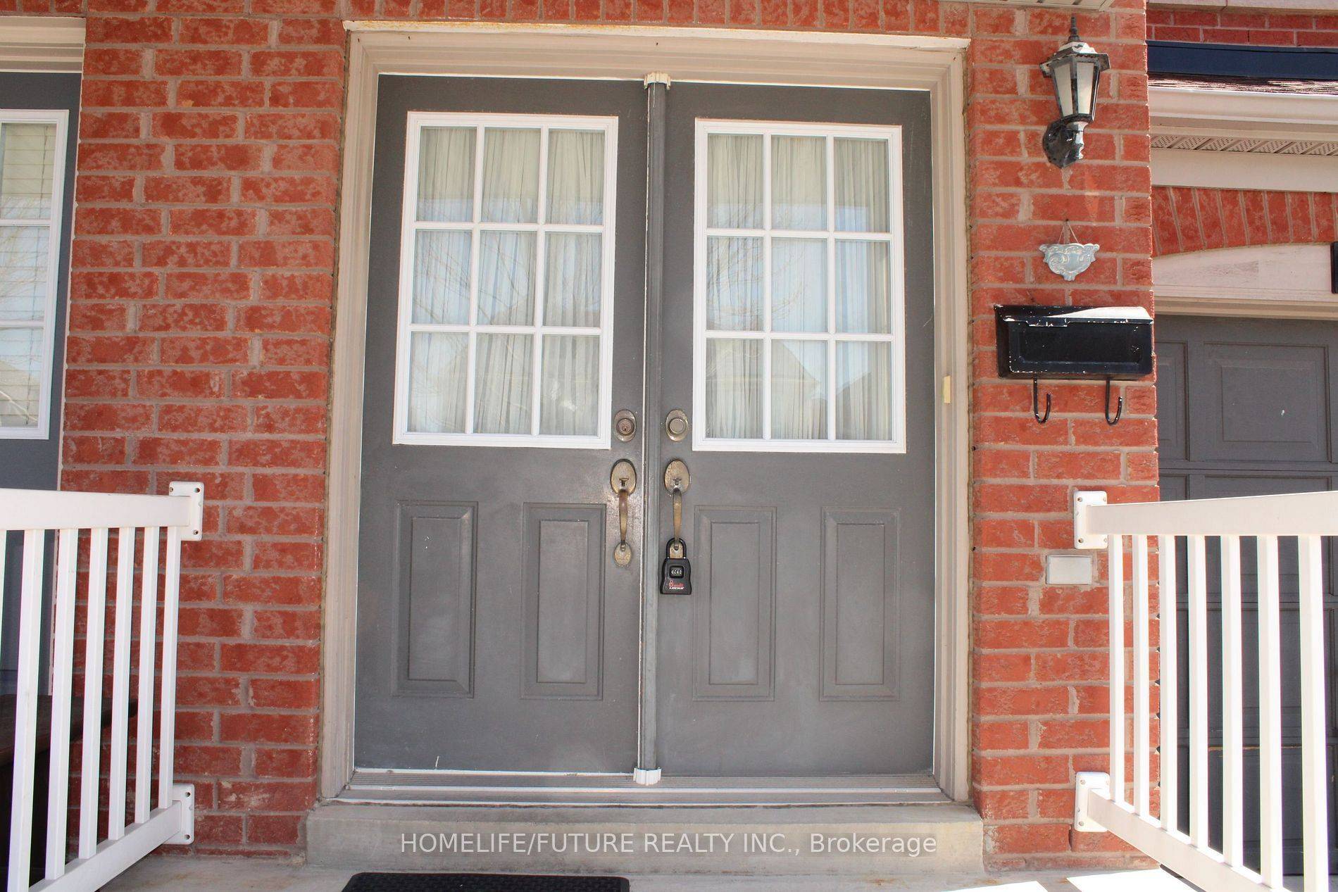 Markham, ON L3S 4S7,33 TARA CRES