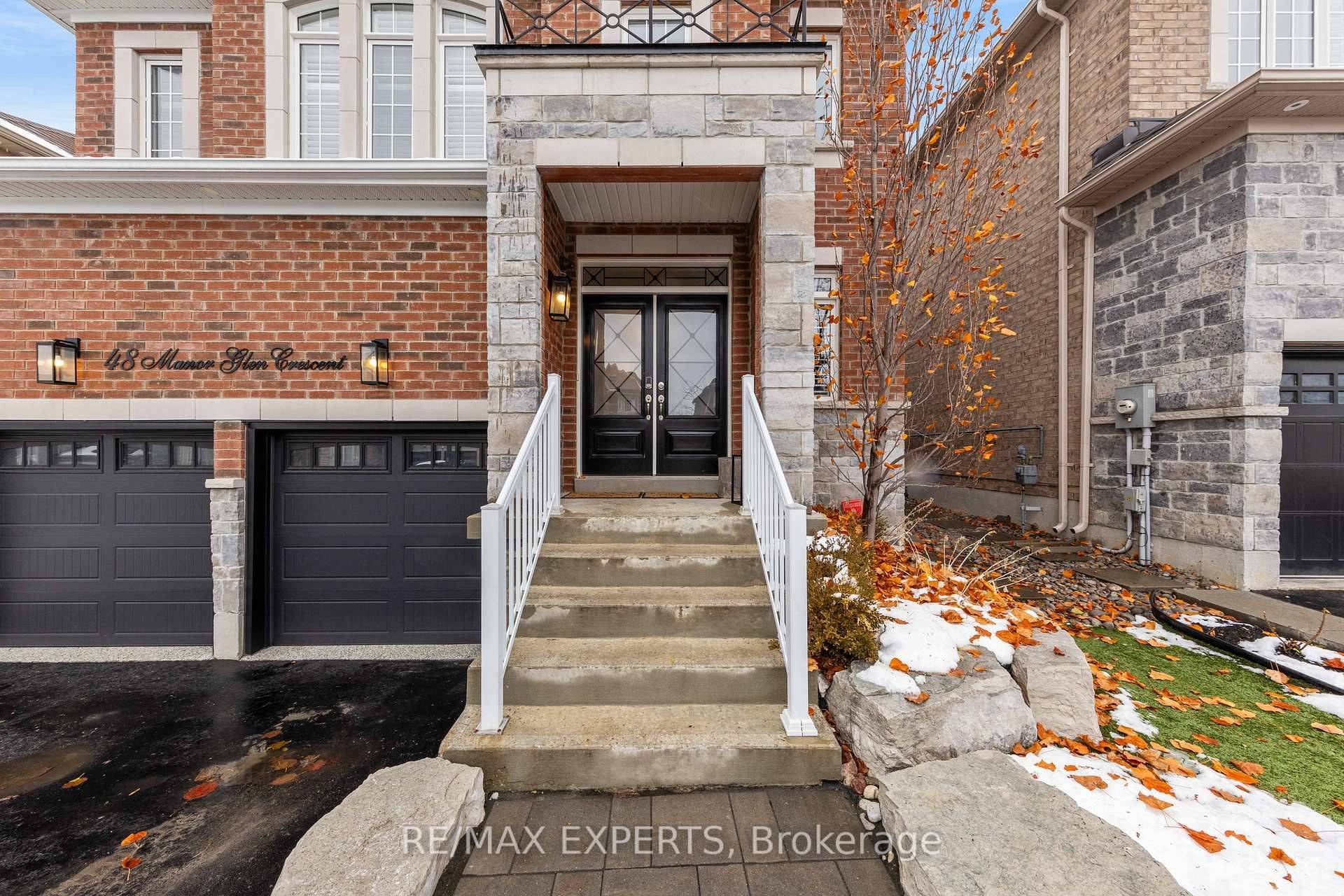 East Gwillimbury, ON L0G 1M0,48 Manor Glen CRES