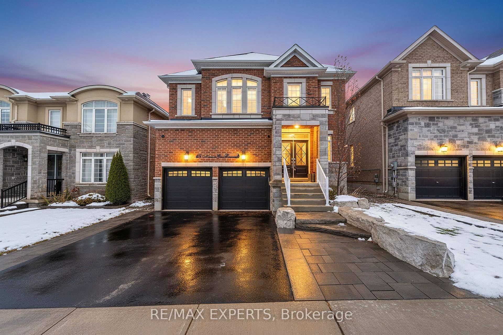 East Gwillimbury, ON L0G 1M0,48 Manor Glen CRES