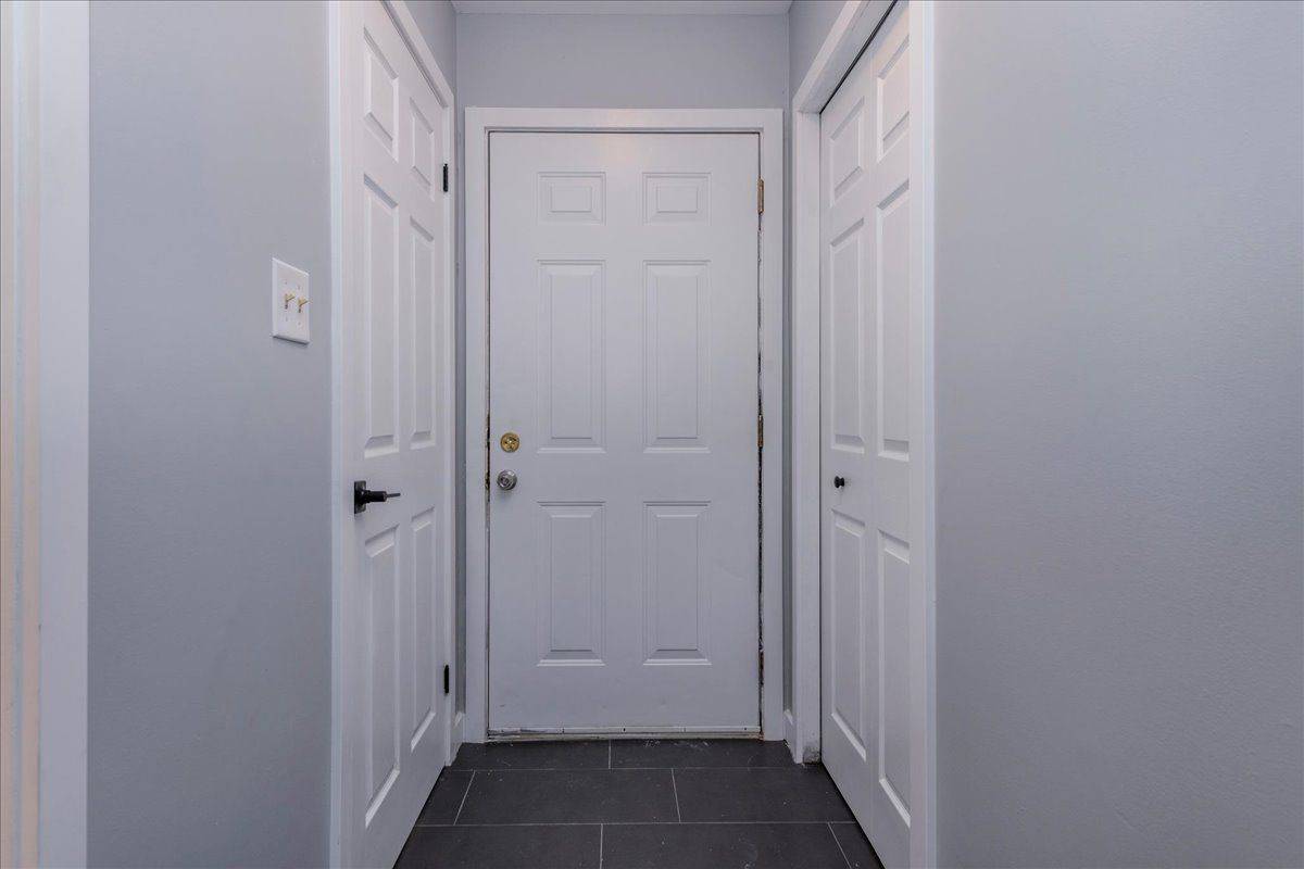 Tiny, ON L9M 0J2,901 17th Concession West RD