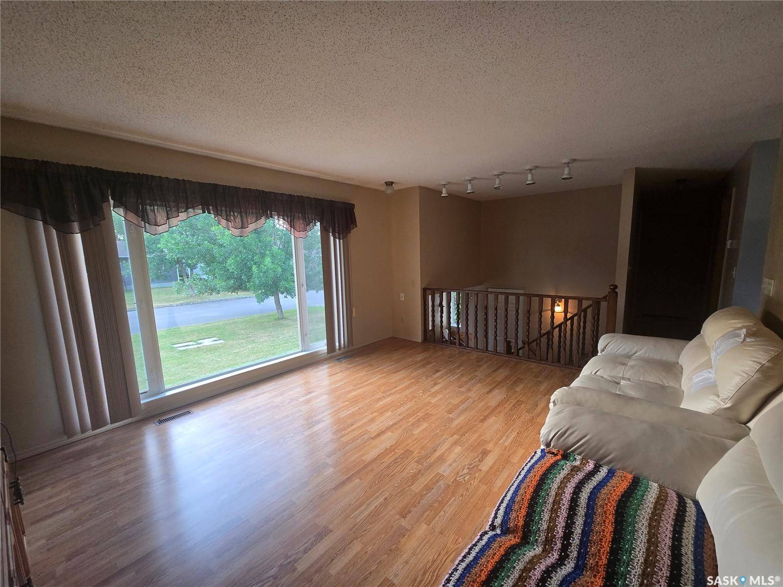 Stoughton, SK S0G 4T0,215 Heward STREET