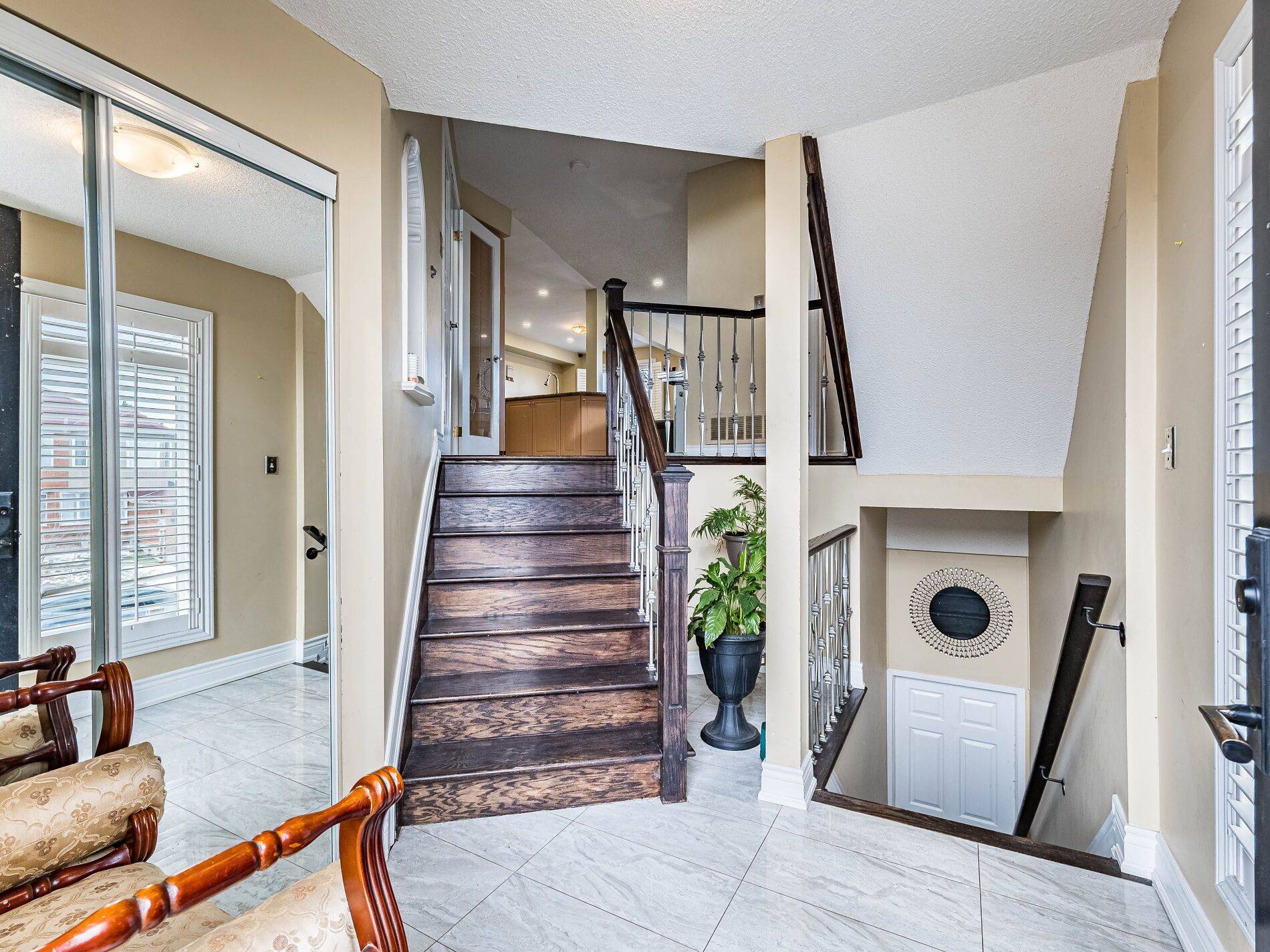 Brampton, ON L6Z 4T5,85 Forestgrove CIR