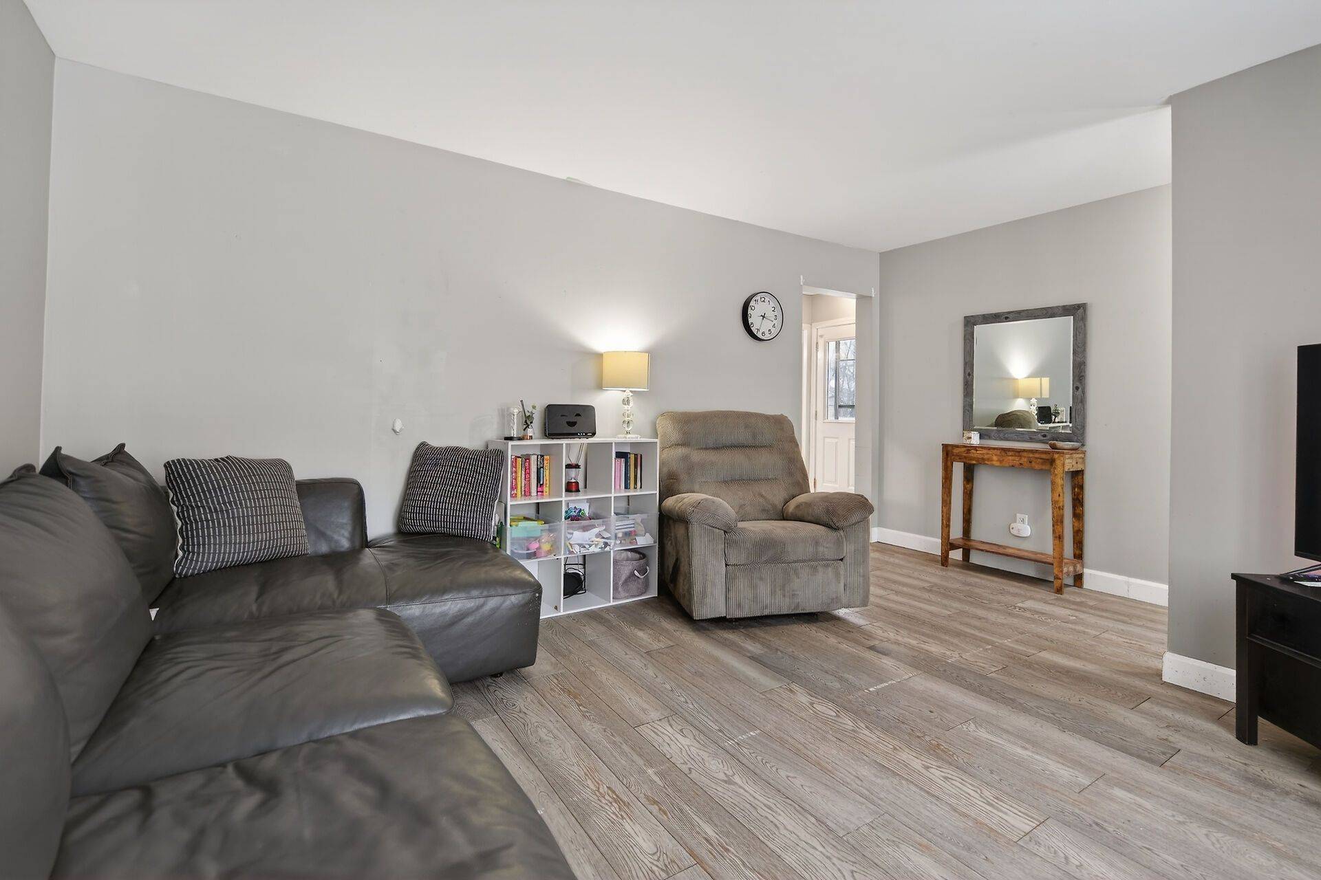 London South, ON N6C 3V2,816 Dundalk DR