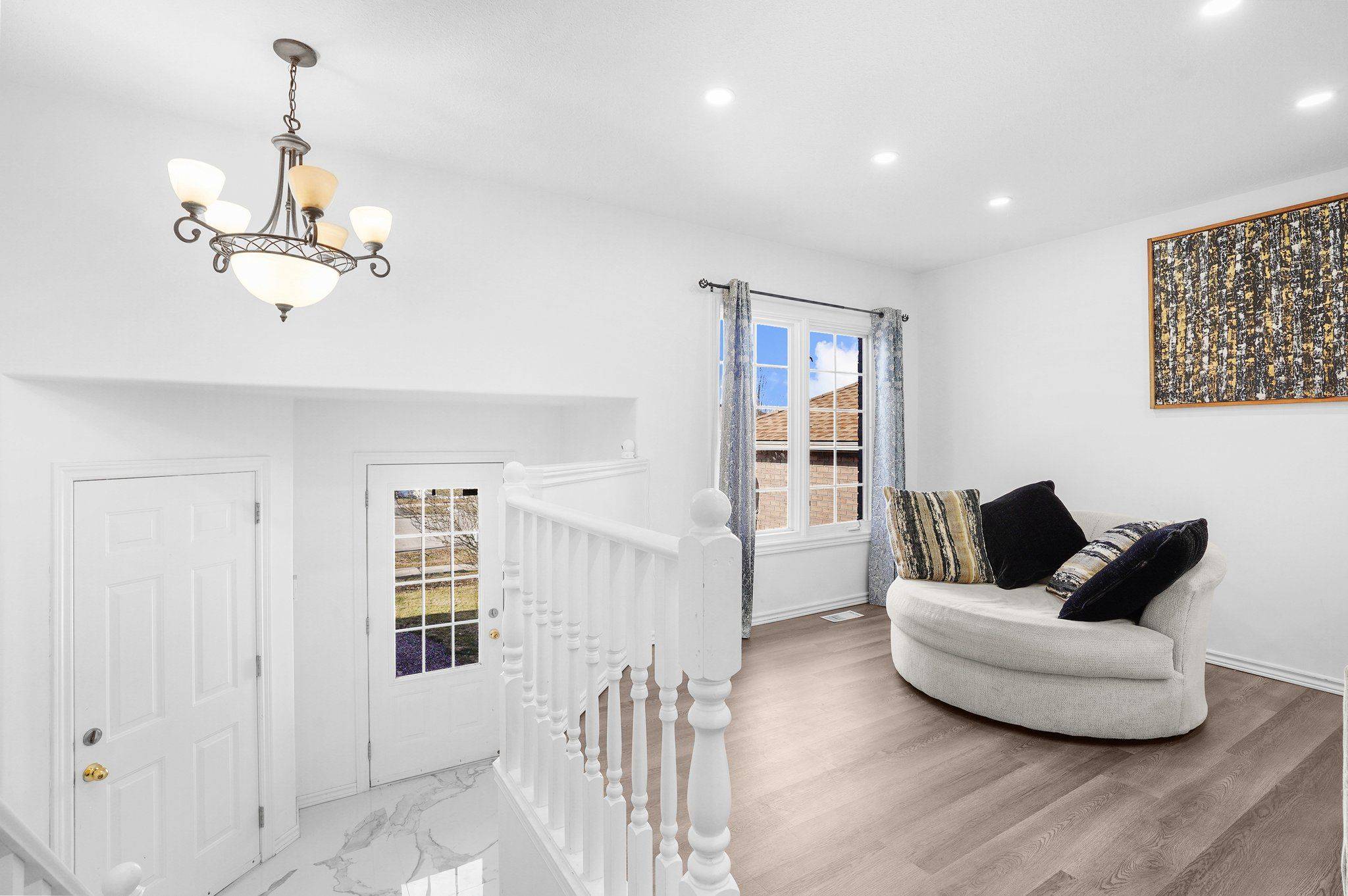 Brantford, ON N3T 6R5,8 Bradley LN