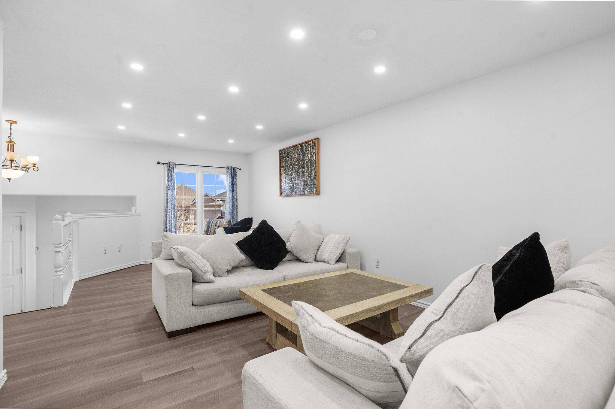 Brantford, ON N3T 6R5,8 Bradley LN