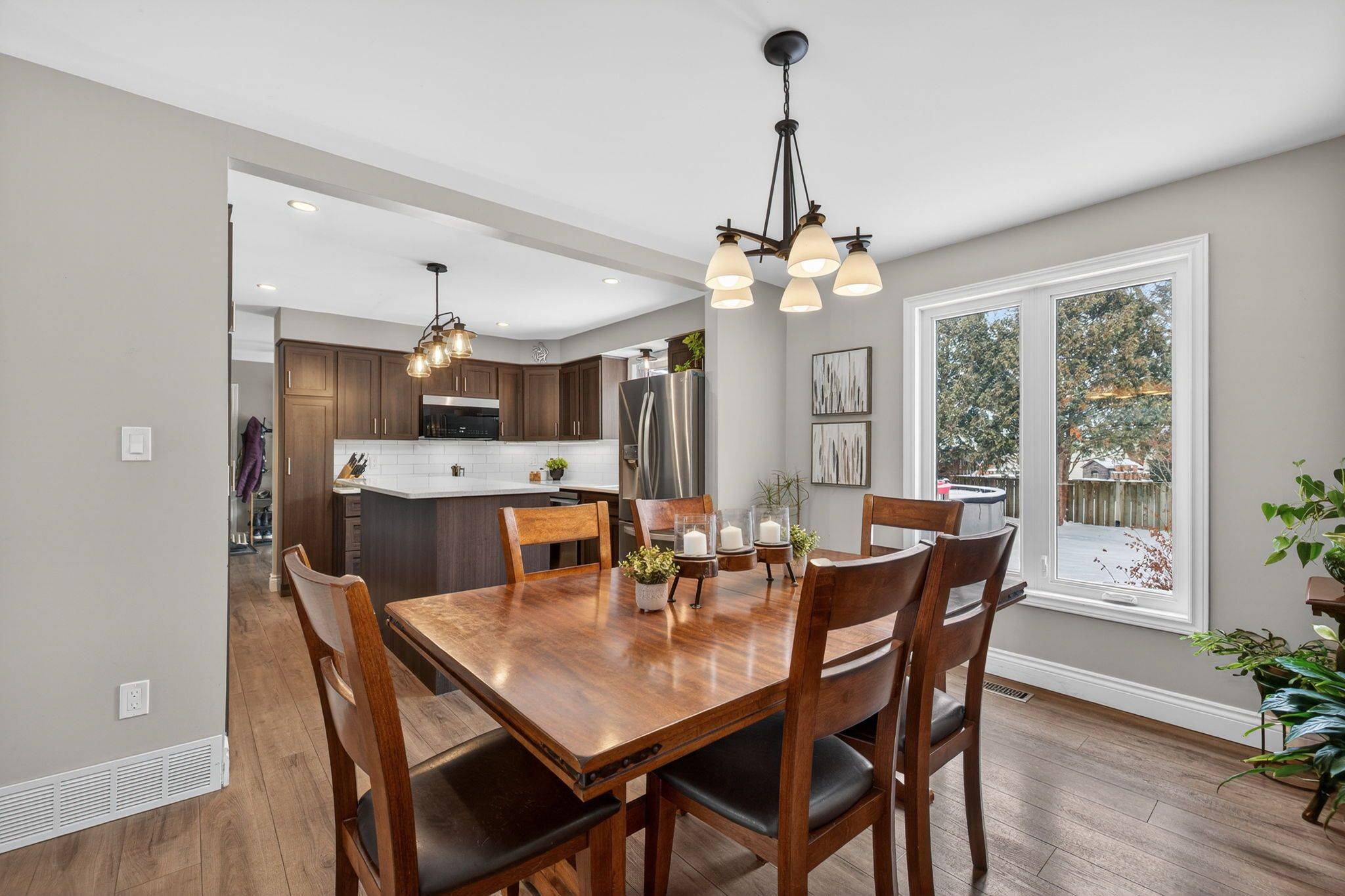 Middlesex Centre, ON N0L 1E0,65 Wellington ST