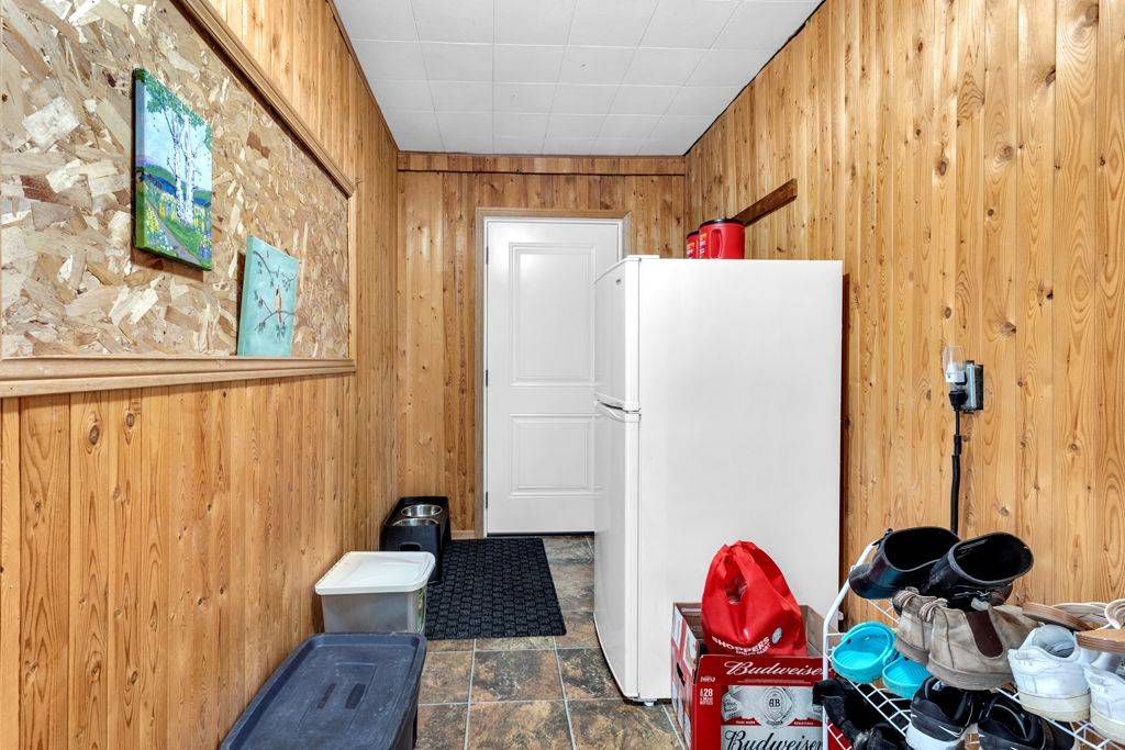 Bayham, ON N5H 2R3,53608 Best Line