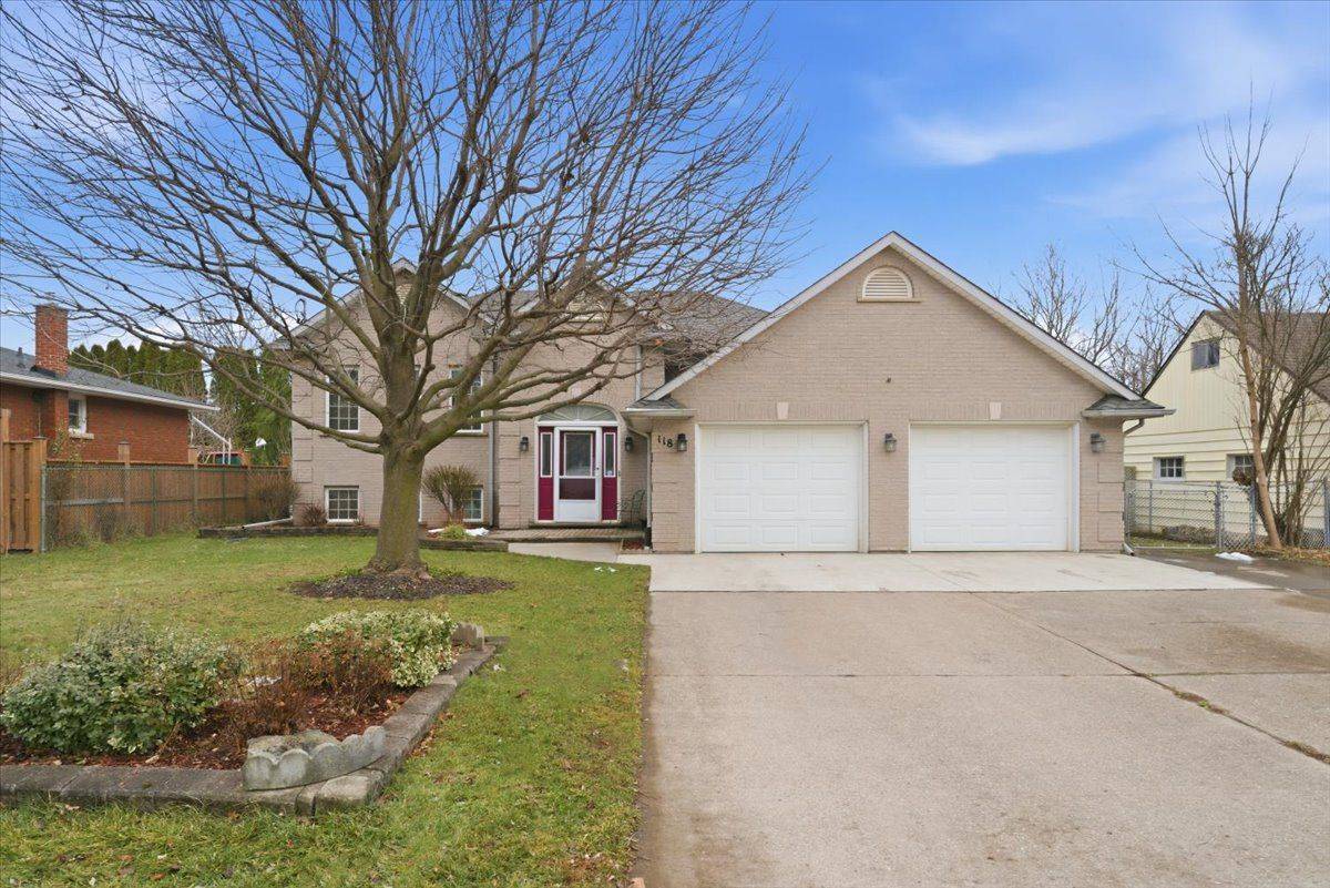 Welland, ON L3C 1A9,118 Gadsby AVE