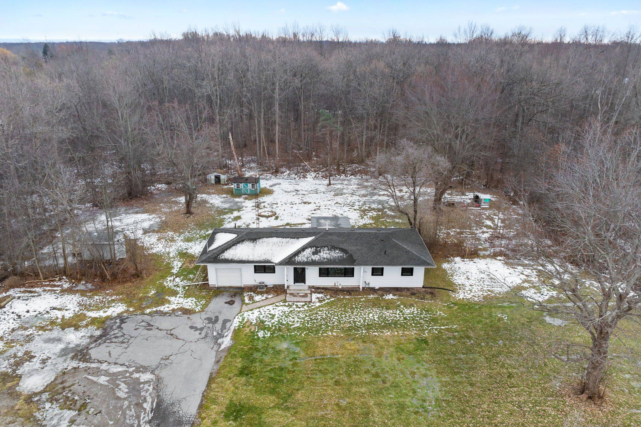 Fort Erie, ON L0S 1N0,2949 Garrison RD