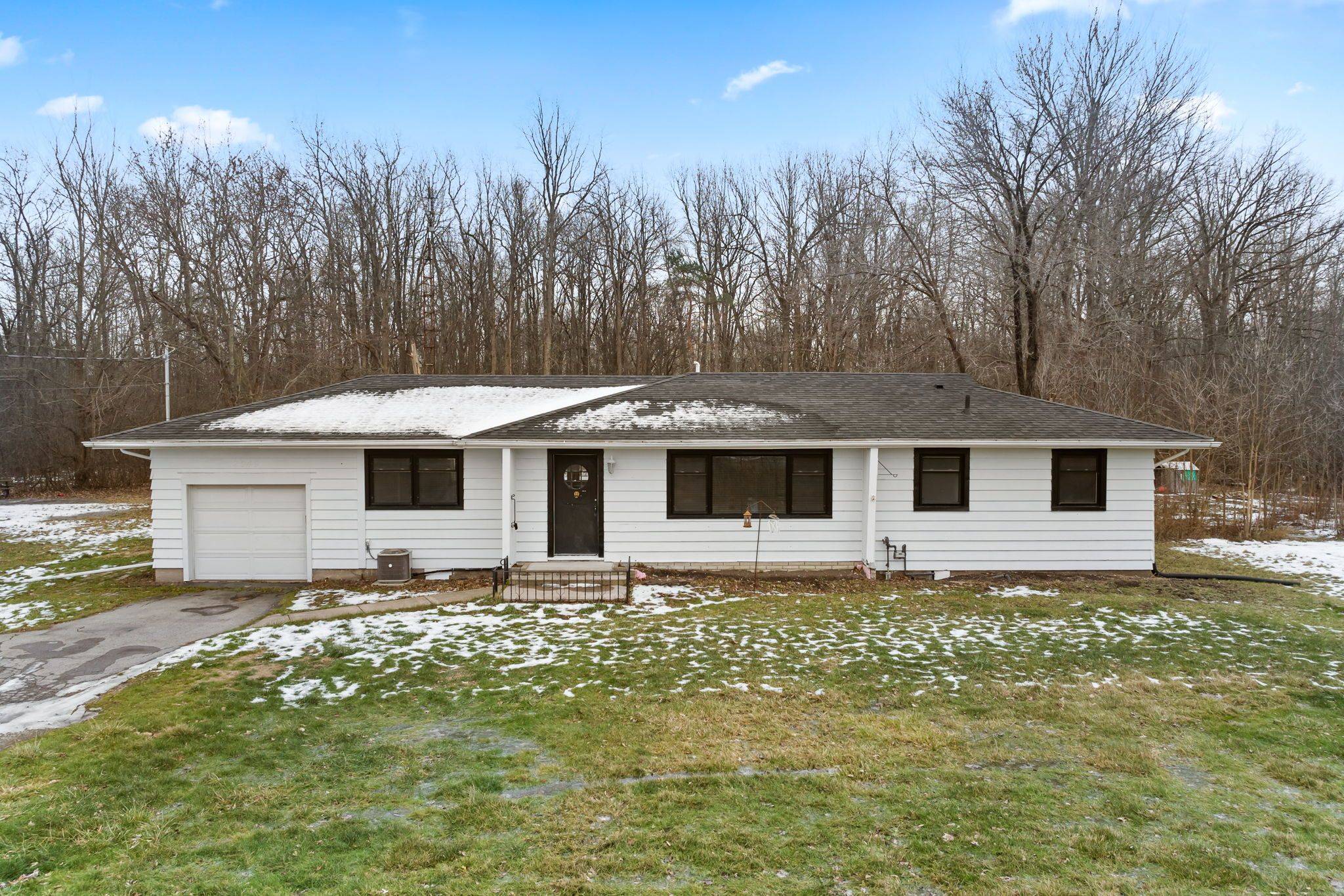 Fort Erie, ON L0S 1N0,2949 Garrison RD