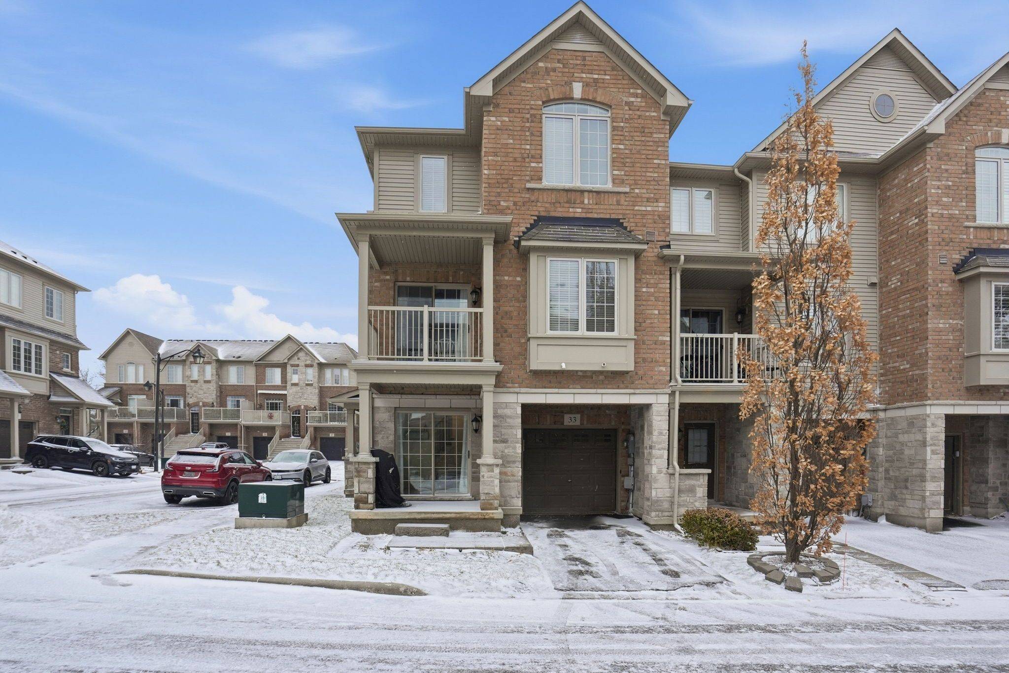 Hamilton, ON L8B 0W5,257 Parkside DR #33