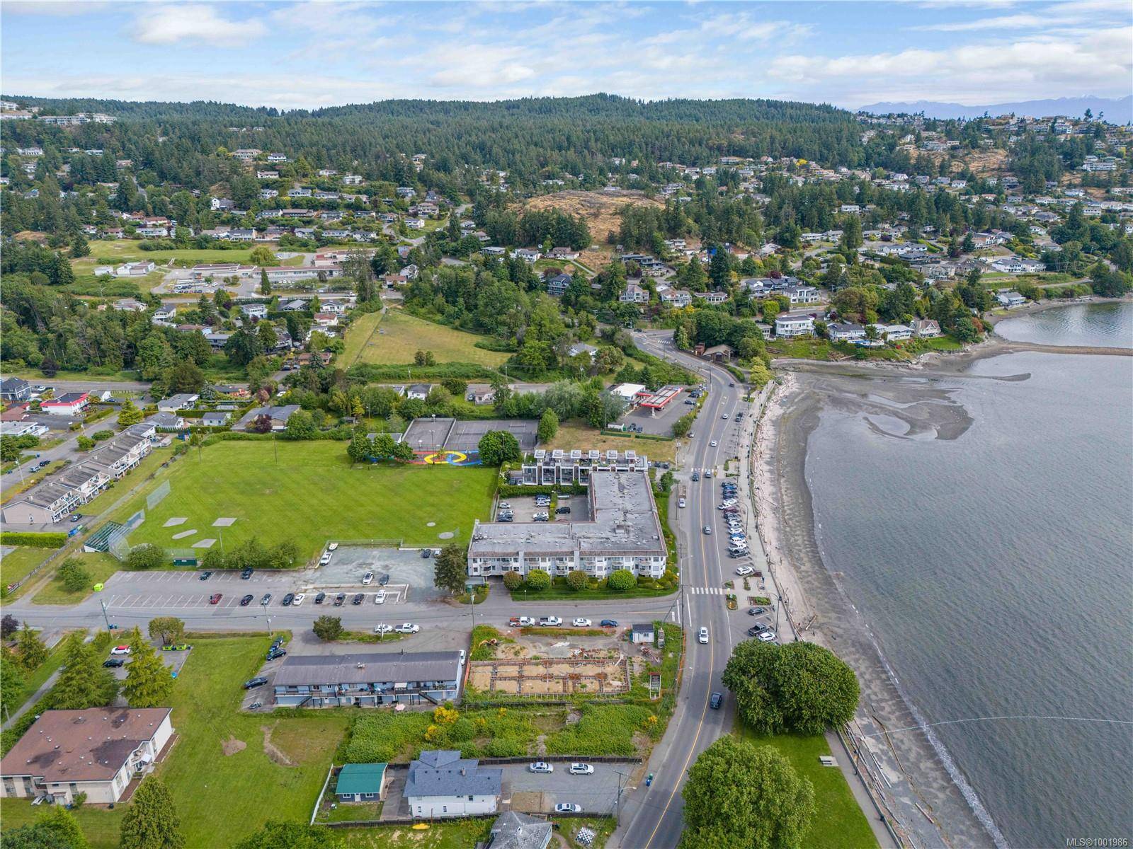 Nanaimo, BC V9S 5P4,2815 Departure Bay Rd #213