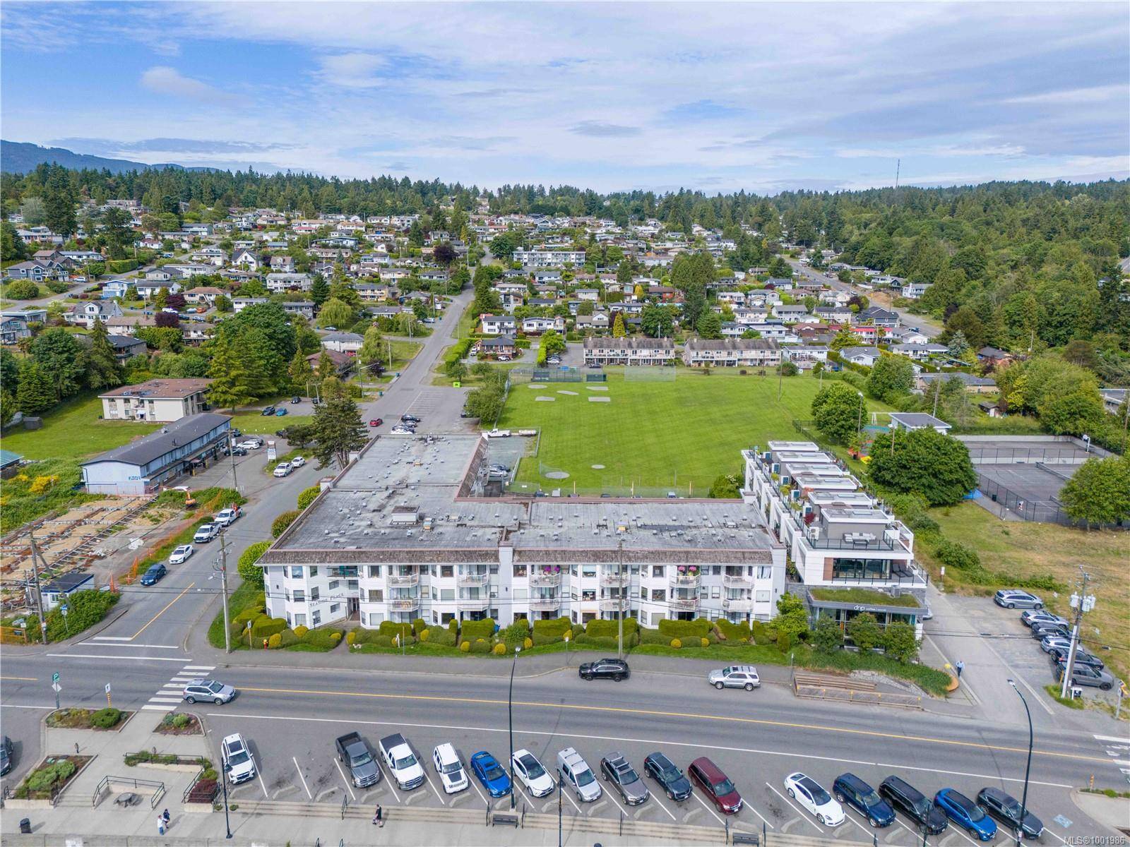 Nanaimo, BC V9S 5P4,2815 Departure Bay Rd #213