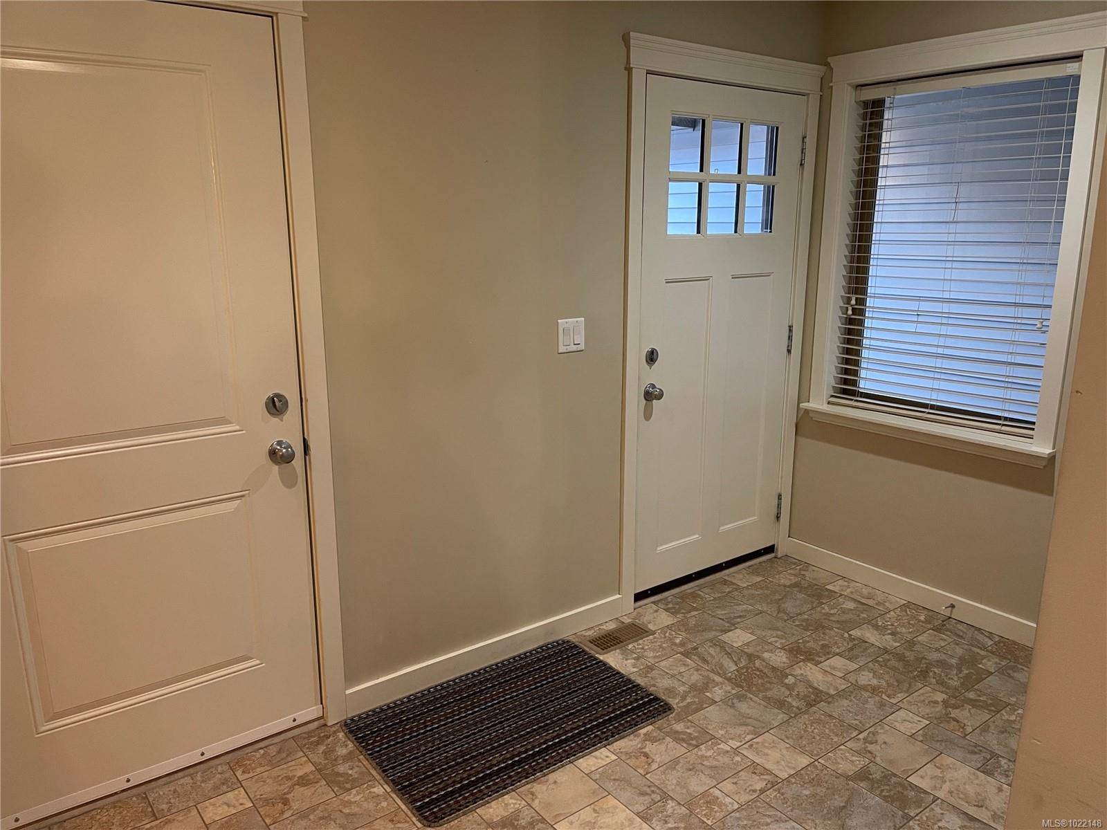 Port Alberni, BC V9Y 5A5,3774 12th Ave #2