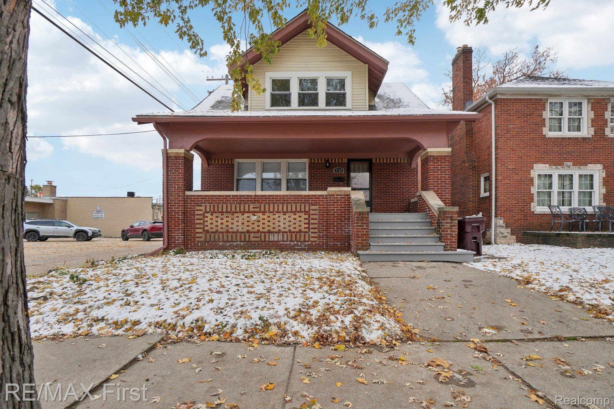 Center Line, MI 48015,7726 Coolidge