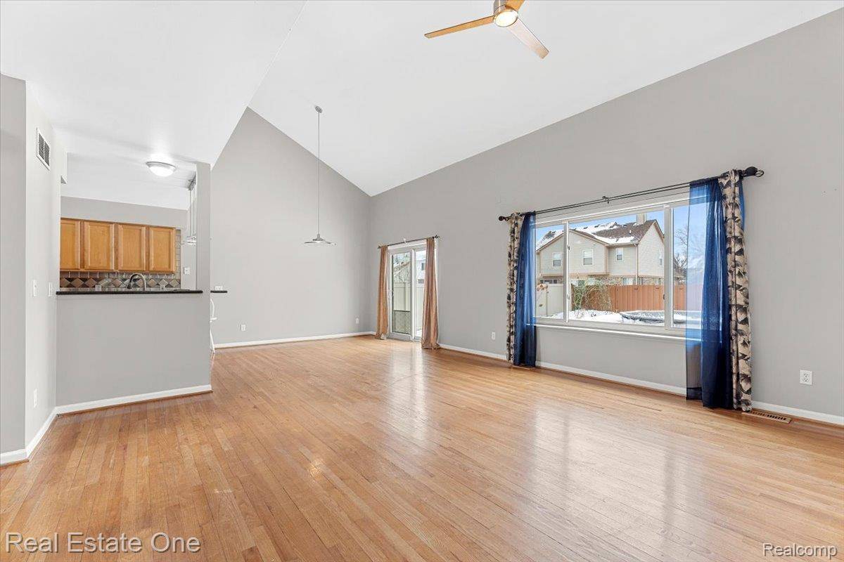 Southgate, MI 48195,15405 Oakleigh