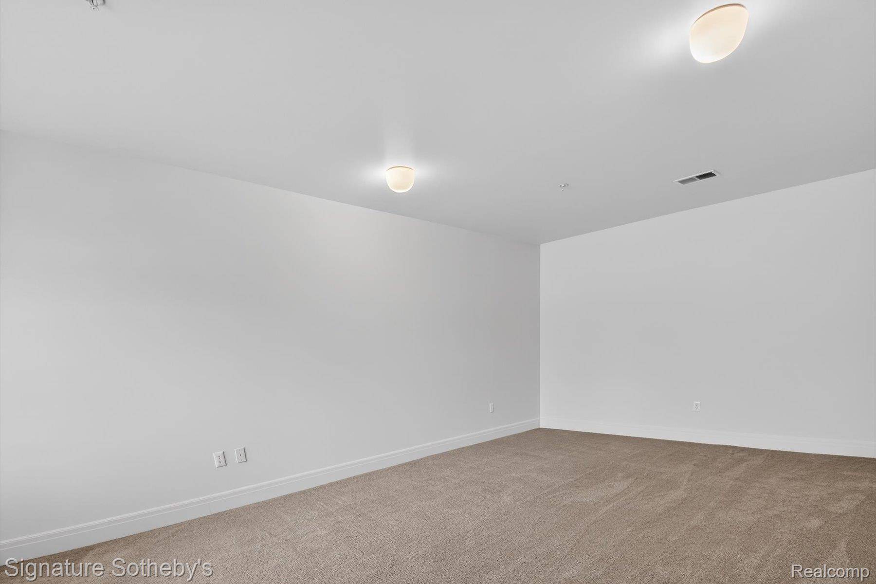 Ann Arbor, MI 48103,417 S Ashley ST