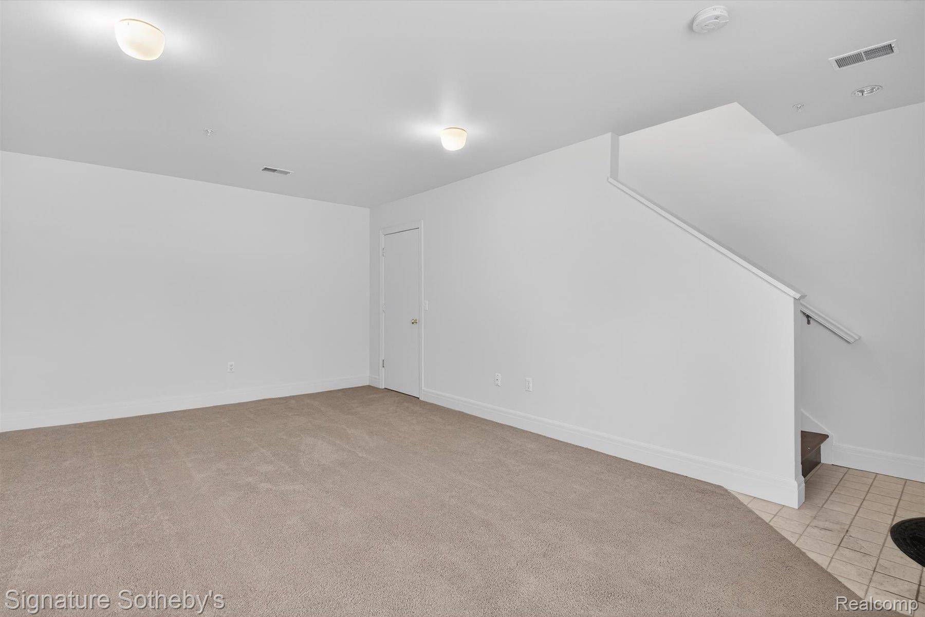 Ann Arbor, MI 48103,417 S Ashley ST